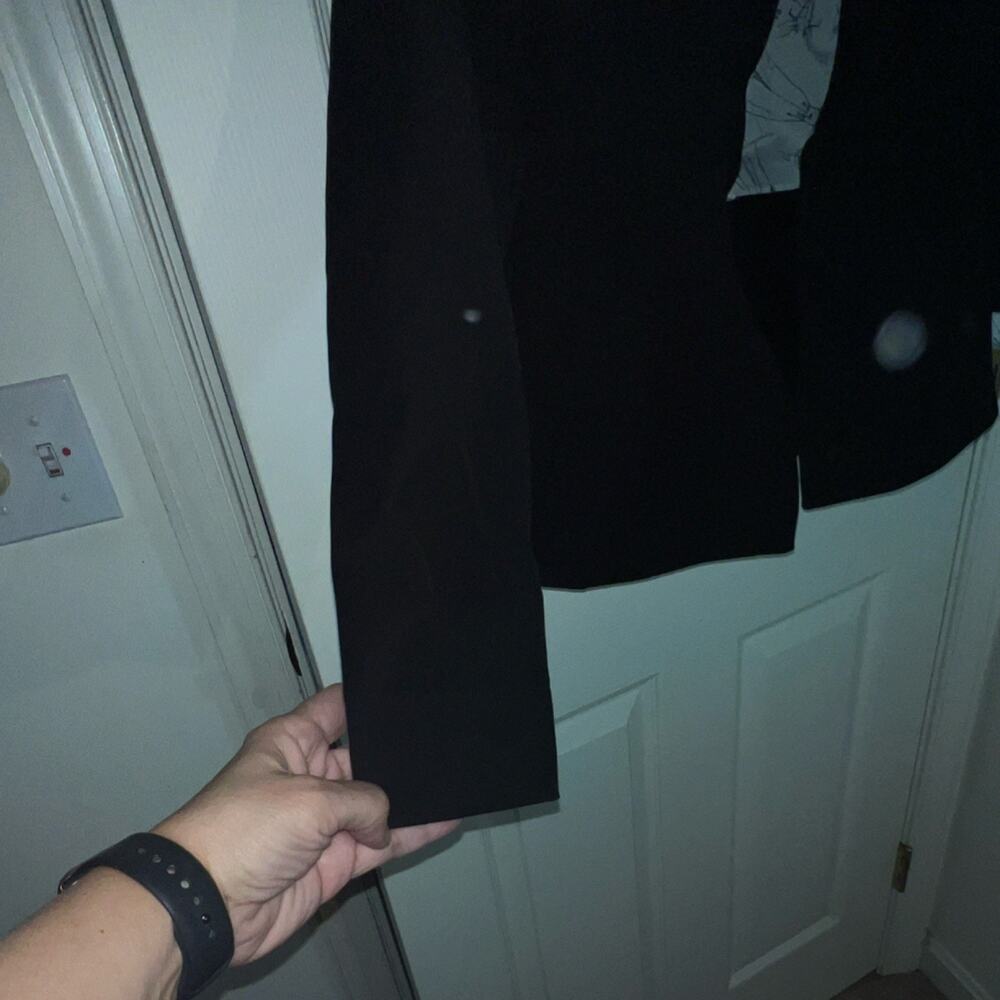 White House Black Market Signature Comfort Stretch Blazer Black Size 6 - Picture 3 of 10